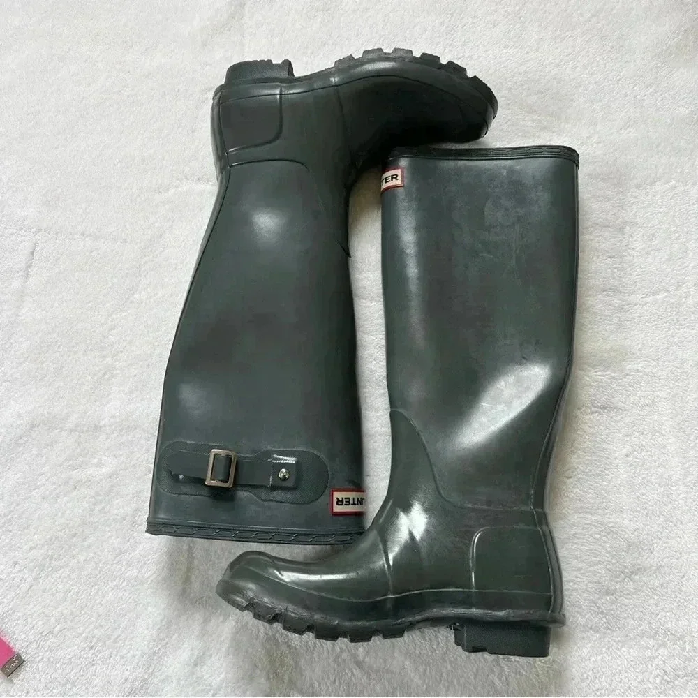 Hunter Original Gloss Tall Gray Rain Boots Size 5M 6F US.  37